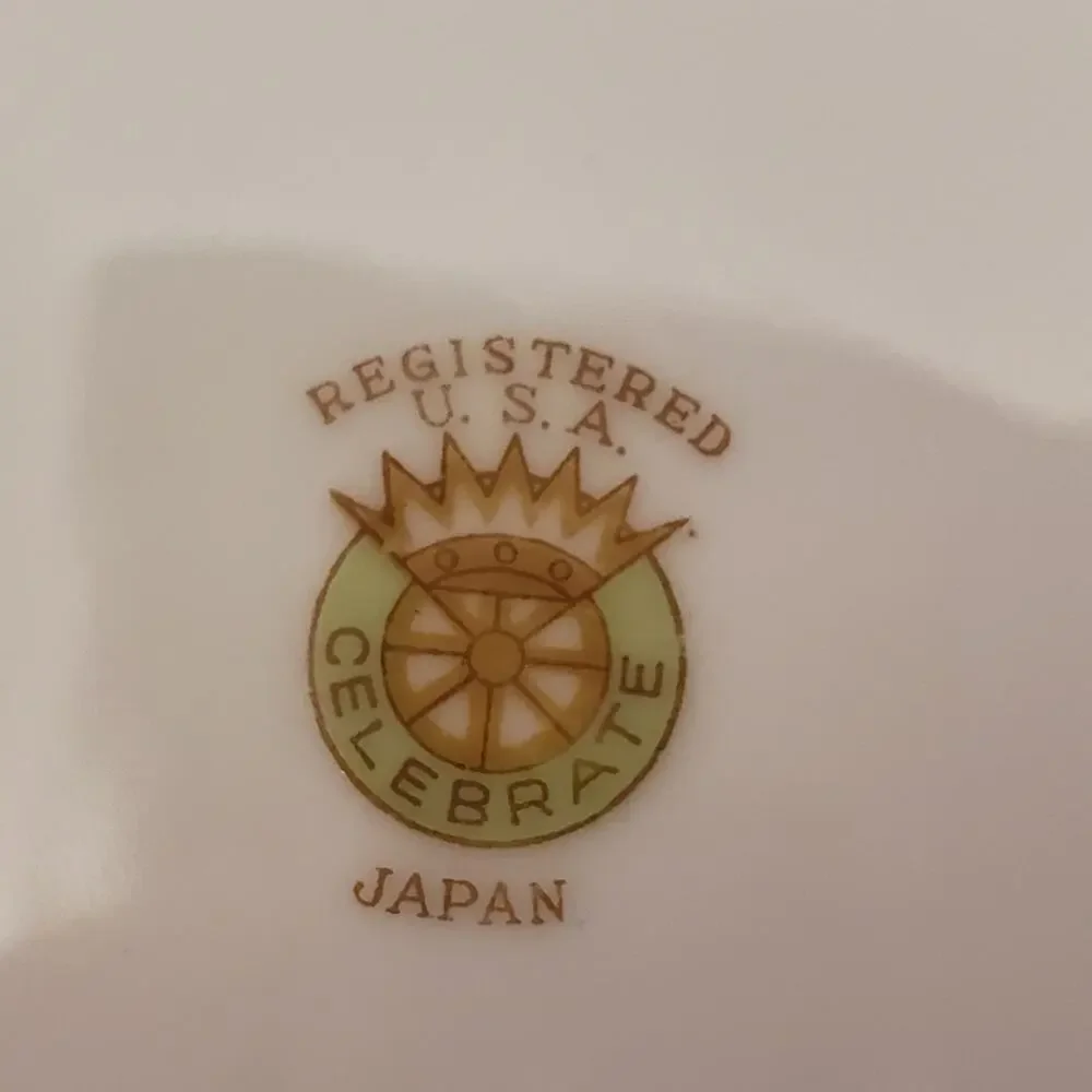 Celebrate Japan Moss Rose China 2 dessert plates gold edging‎
